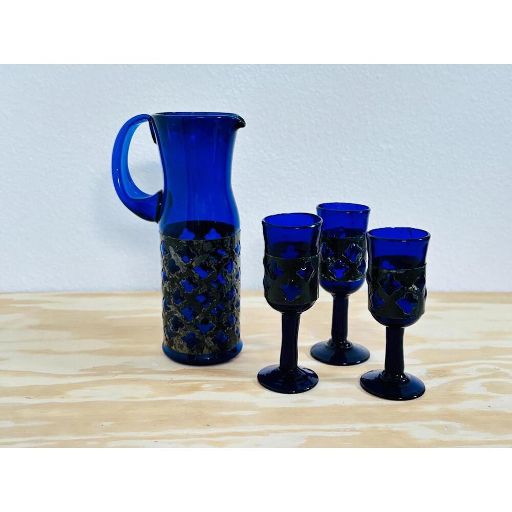 Nanny Still Bubble Copper & Glass Pitcher and Wineglass Set | RAAK Netherlands